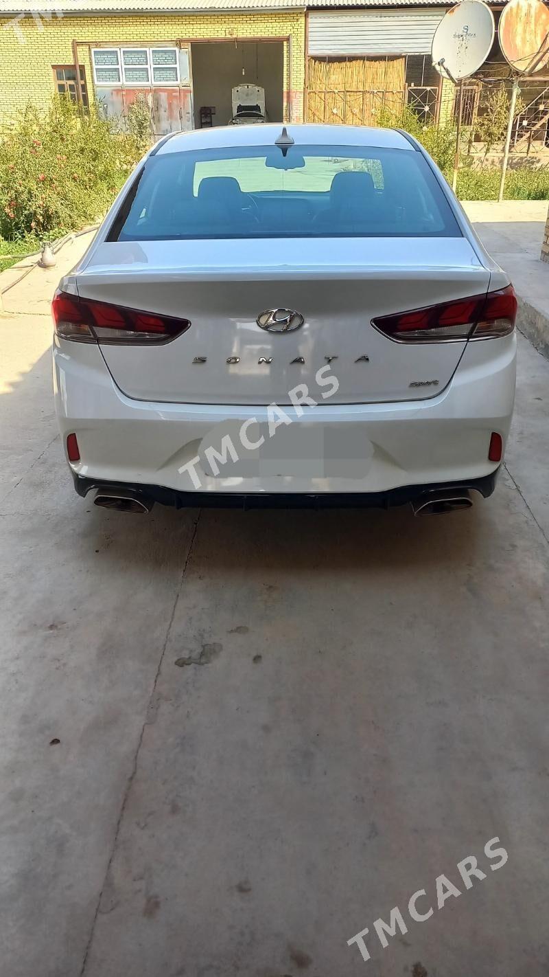 Hyundai Sonata 2018 - 230 000 TMT - Sakarçäge - img 2