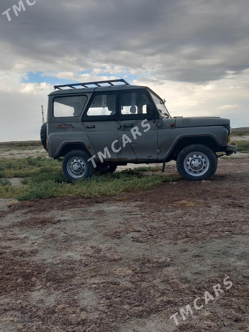 UAZ 469 2002 - 35 000 TMT - Карабогаз - img 3