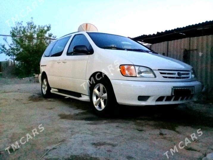 Toyota Sienna 2001 - 170 000 TMT - Анев - img 2