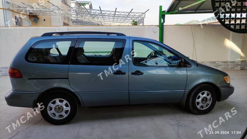 Toyota Sienna 2000 - 120 000 TMT - Türkmenabat - img 2