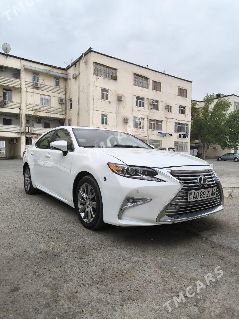 Lexus ES 350 2017 - 290 000 TMT - Мир 8 - img 5