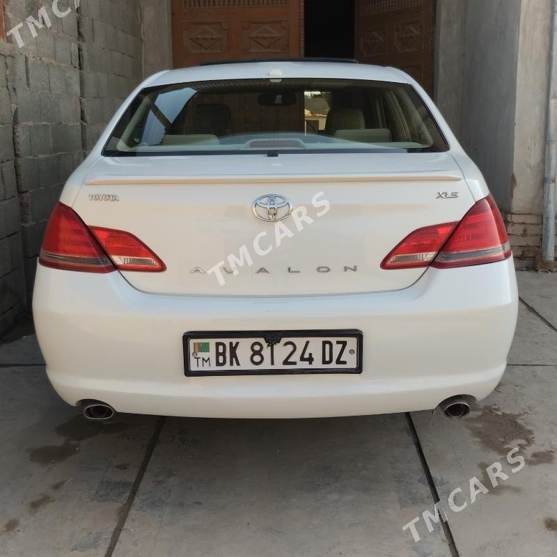 Toyota Avalon 2006 - 160 000 TMT - Daşoguz - img 3