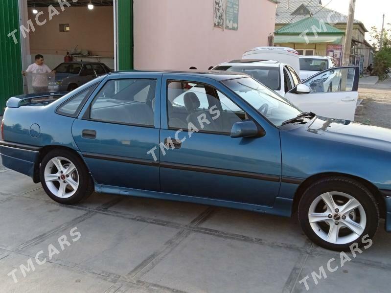 Opel Vectra 1993 - 37 000 TMT - Мары - img 3