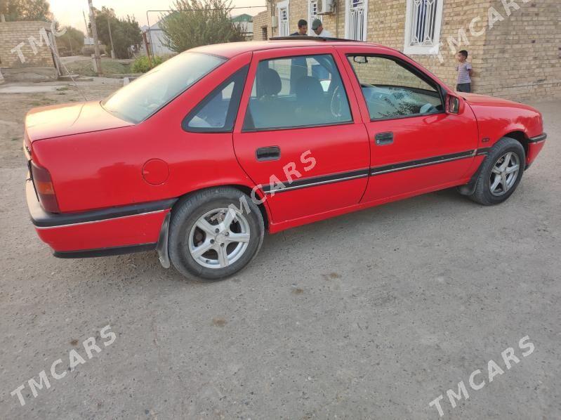 Opel Vectra 1991 - 34 800 TMT - Сакарчага - img 5