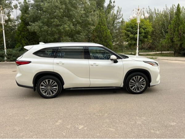 Toyota Highlander 2021 - 850 000 TMT - Ашхабад - img 8