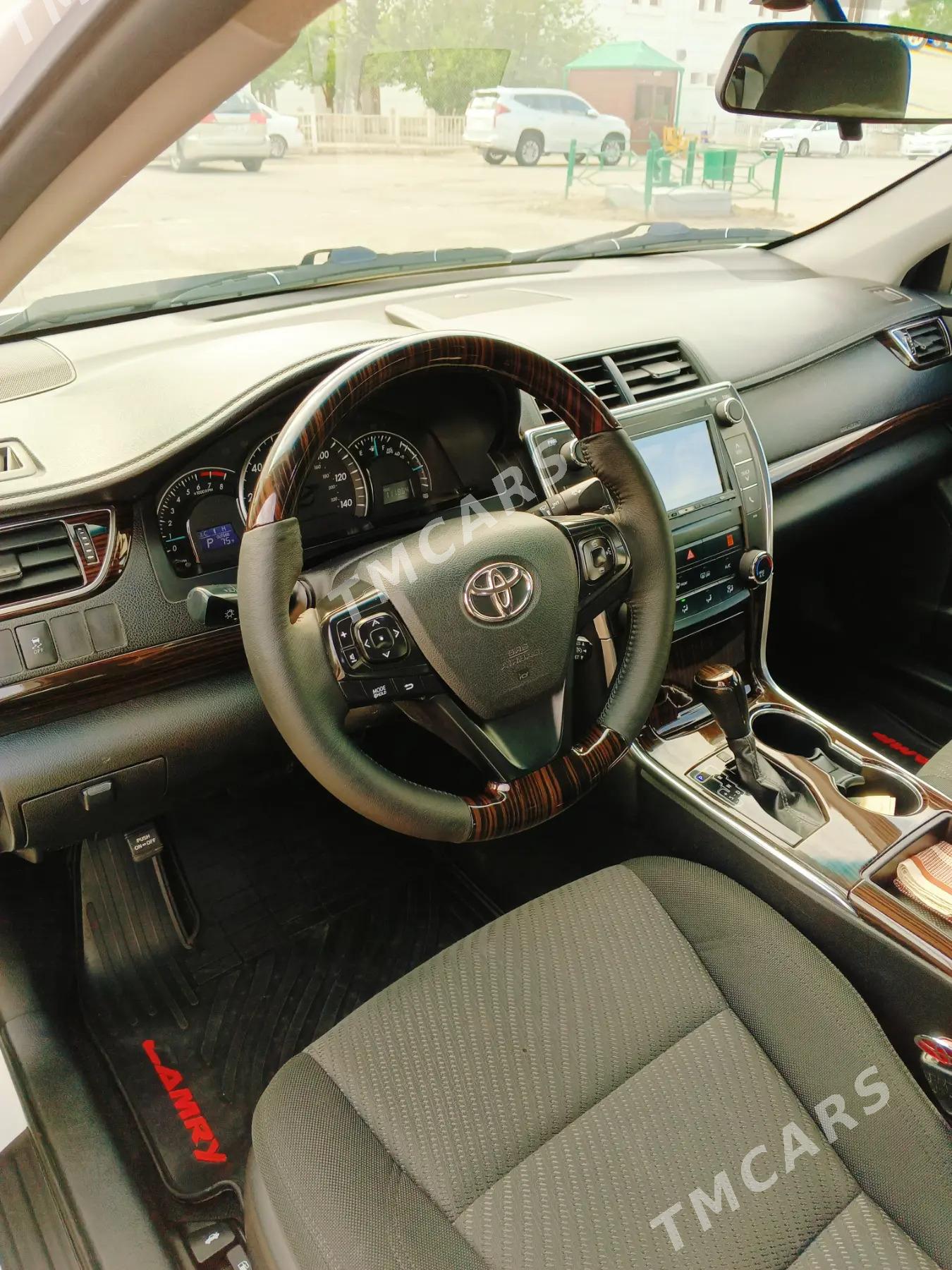 Toyota Camry 2015 - 273 000 TMT - Ашхабад - img 3