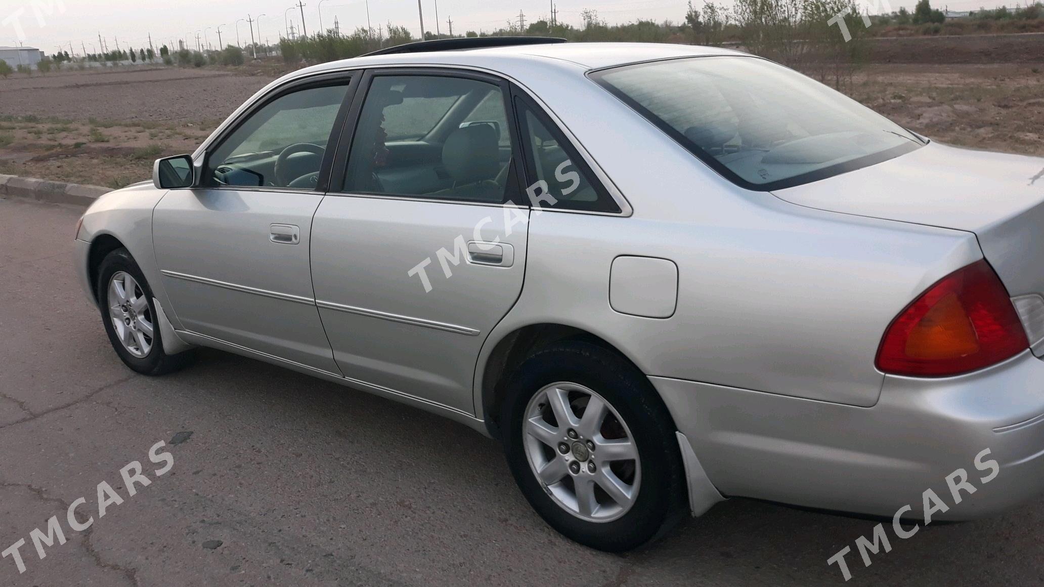 Toyota Avalon 2001 - 125 000 TMT - Дашогуз - img 4