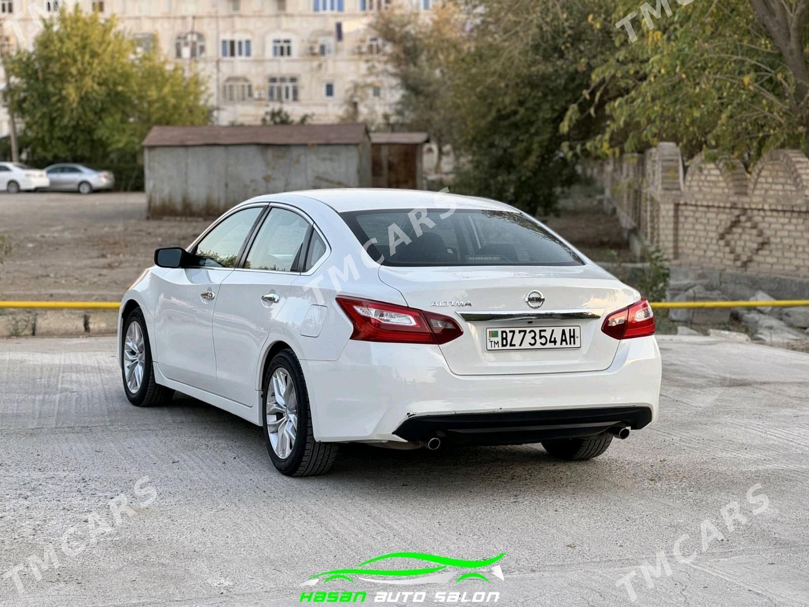 Nissan Altima 2018 - 210 000 TMT - Мары - img 6