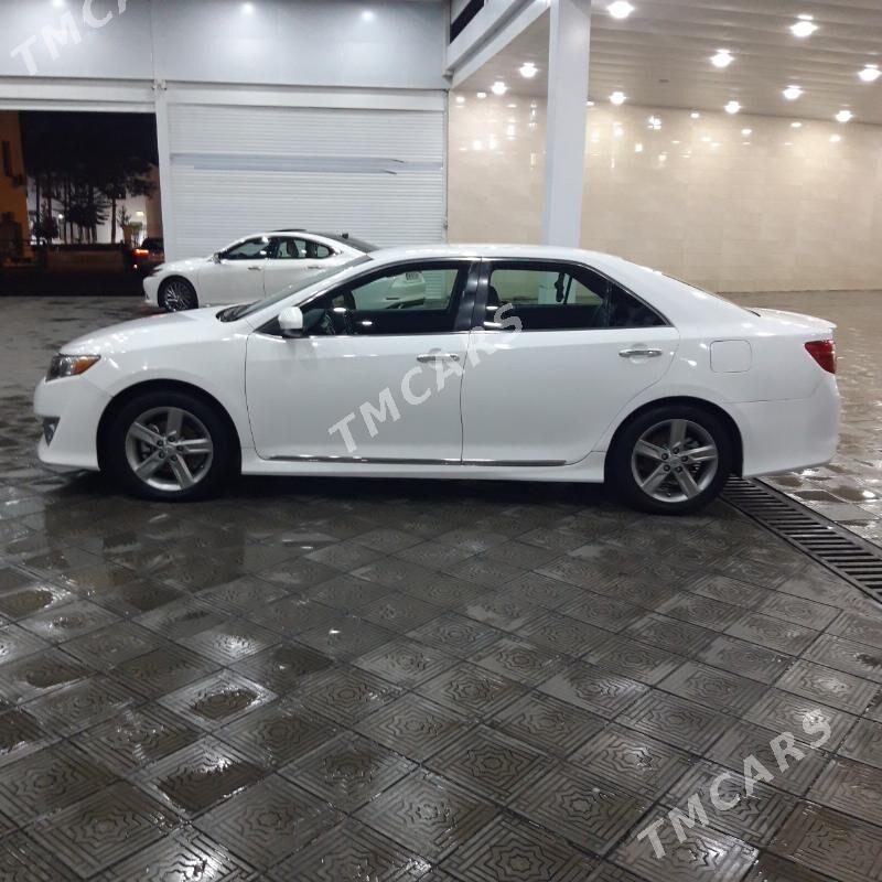 Toyota Camry 2012 - 185 000 TMT - Анев - img 4