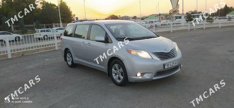 Toyota Sienna 2012 - 260 000 TMT - Хитровка - img 3