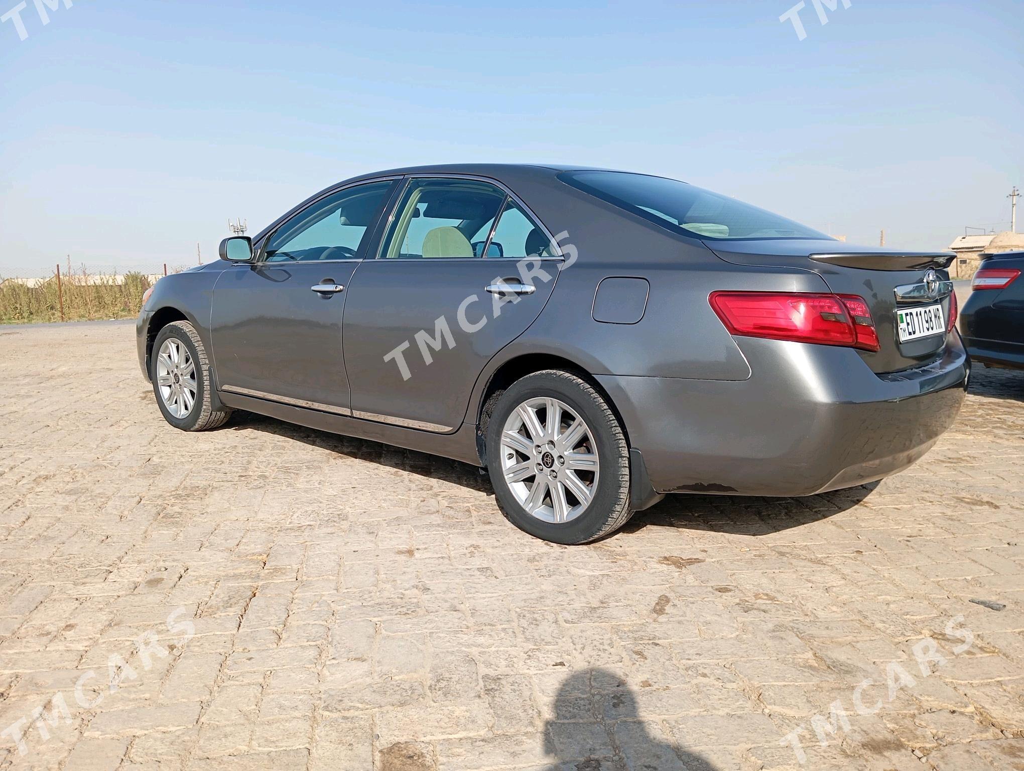 Toyota Camry 2007 - 130 000 TMT - Мары - img 3