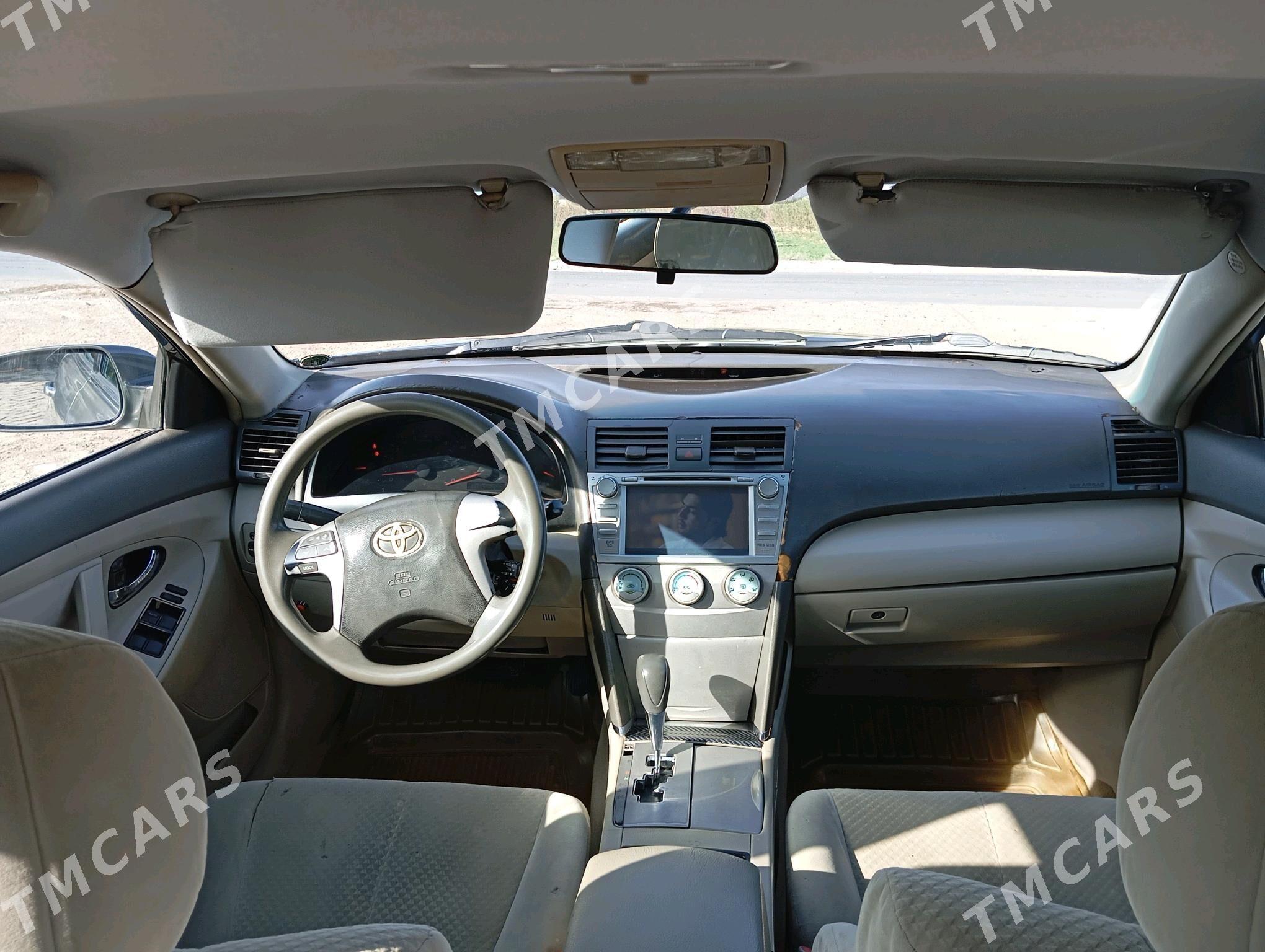 Toyota Camry 2007 - 130 000 TMT - Мары - img 5