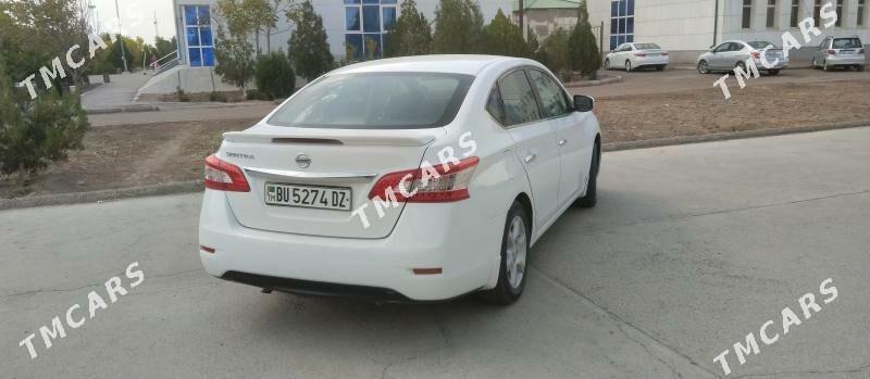 Nissan Sentra 2015 - 110 000 TMT - Дашогуз - img 4