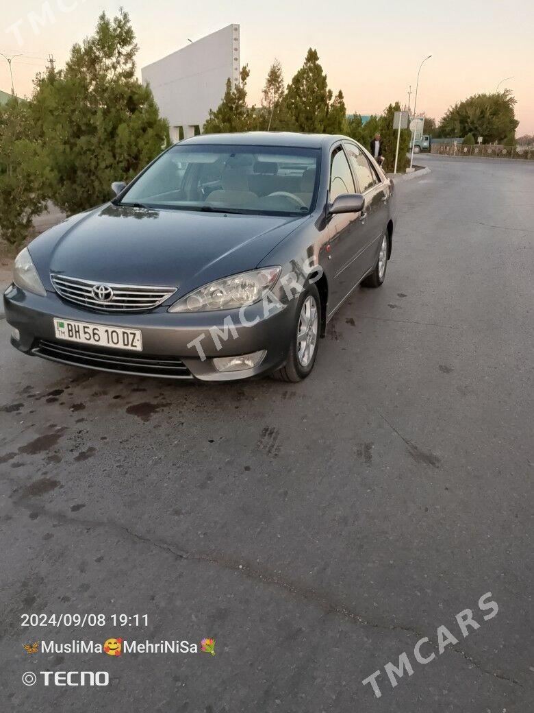 Toyota Camry 2003 - 140 000 TMT - Гурбансолтан Едже - img 2