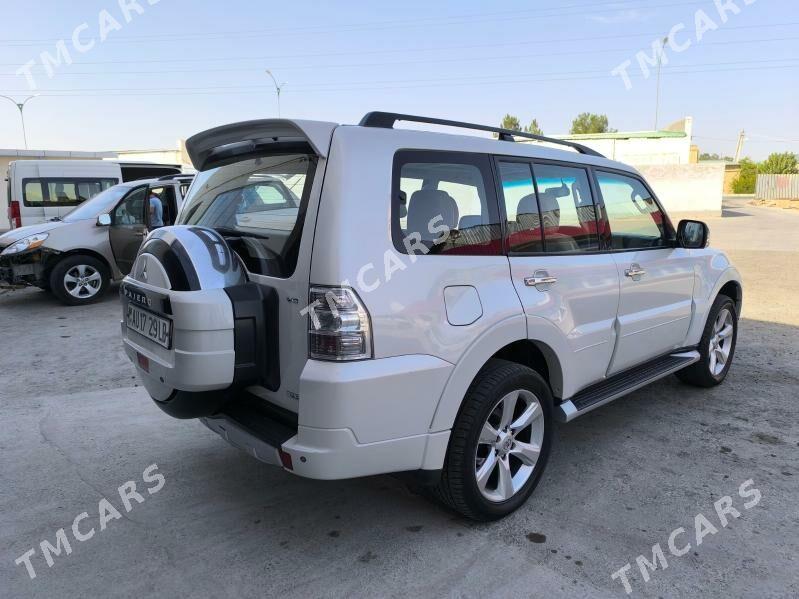 Mitsubishi Pajero 2013 - 240 000 TMT - Туркменабат - img 2