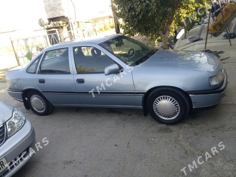 Opel Vectra 1992 - 35 000 TMT - Mary - img 2