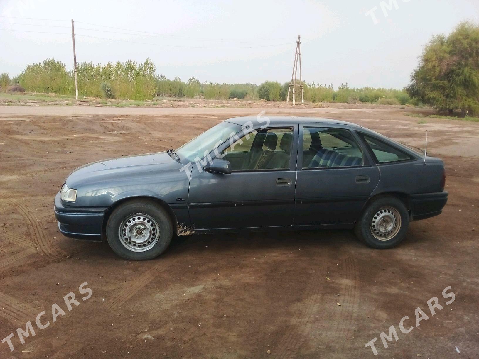 Opel Vectra 1995 - 26 000 TMT - Губадаг - img 4