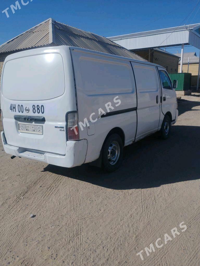 Nissan Urvan 2005 - 95 000 TMT - Mary - img 4