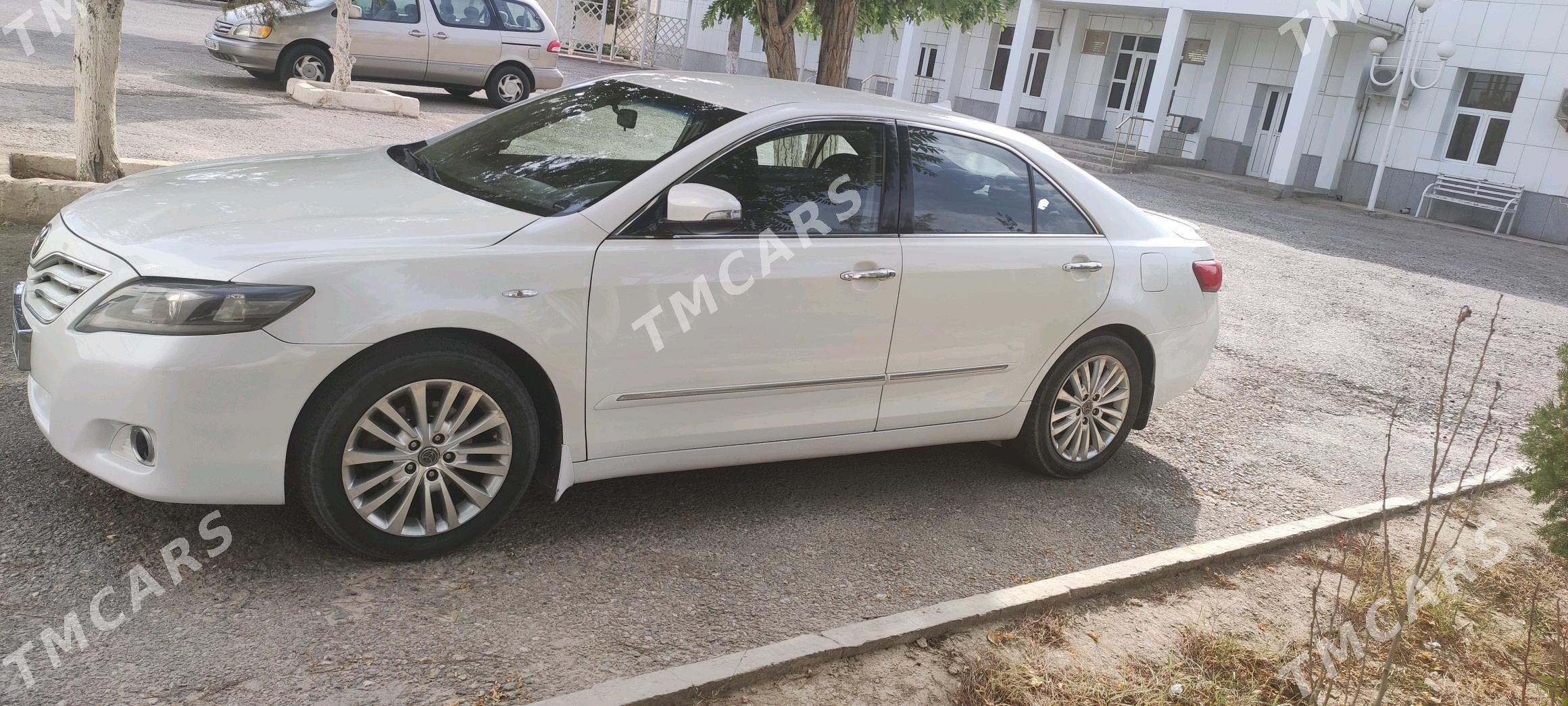 Toyota Camry 2011 - 130 000 TMT - Türkmenbaşy - img 4