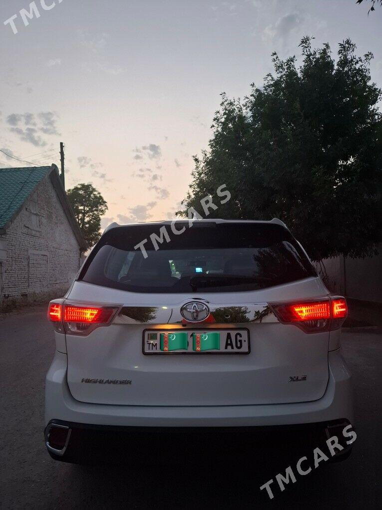 Toyota Highlander 2015 - 350 000 TMT - Aşgabat - img 2