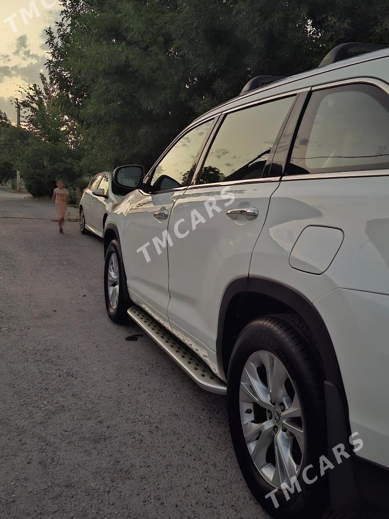 Toyota Highlander 2015 - 350 000 TMT - Aşgabat - img 7