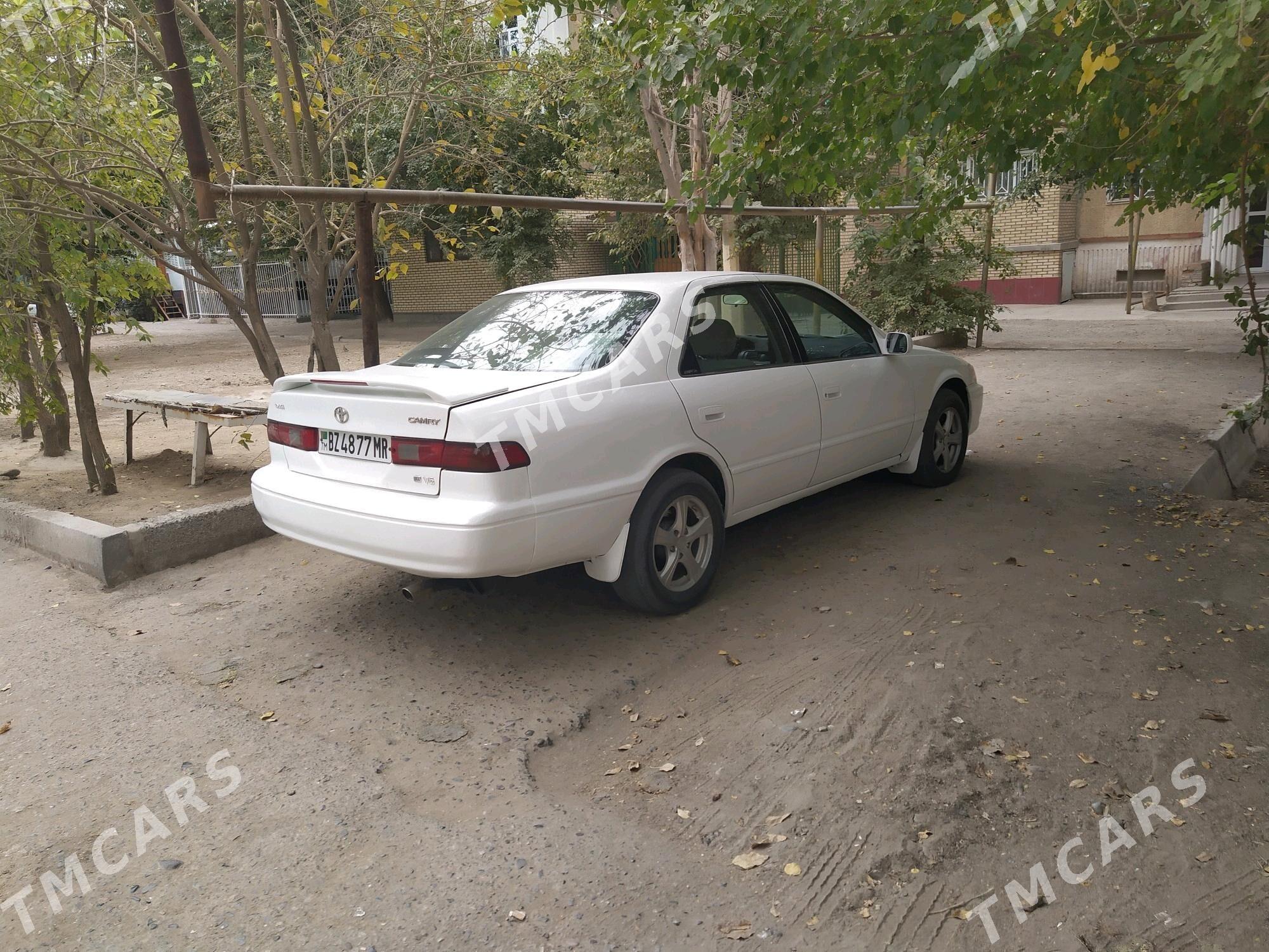 Toyota Camry 1998 - 91 000 TMT - Мары - img 3