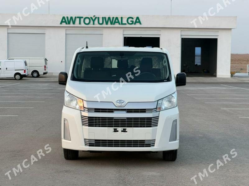 Toyota Hiace 2020 - 525 000 TMT - Ашхабад - img 4