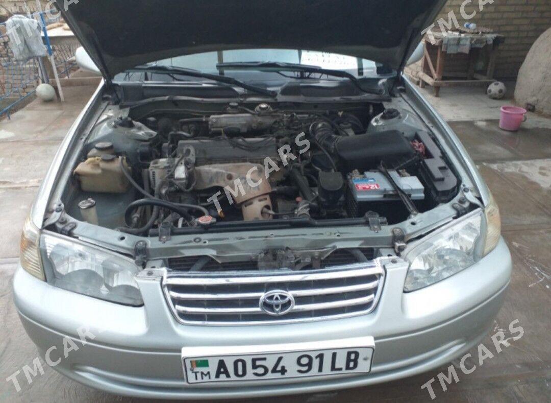 Toyota Camry 2001 - 48 000 TMT - Darganata - img 4