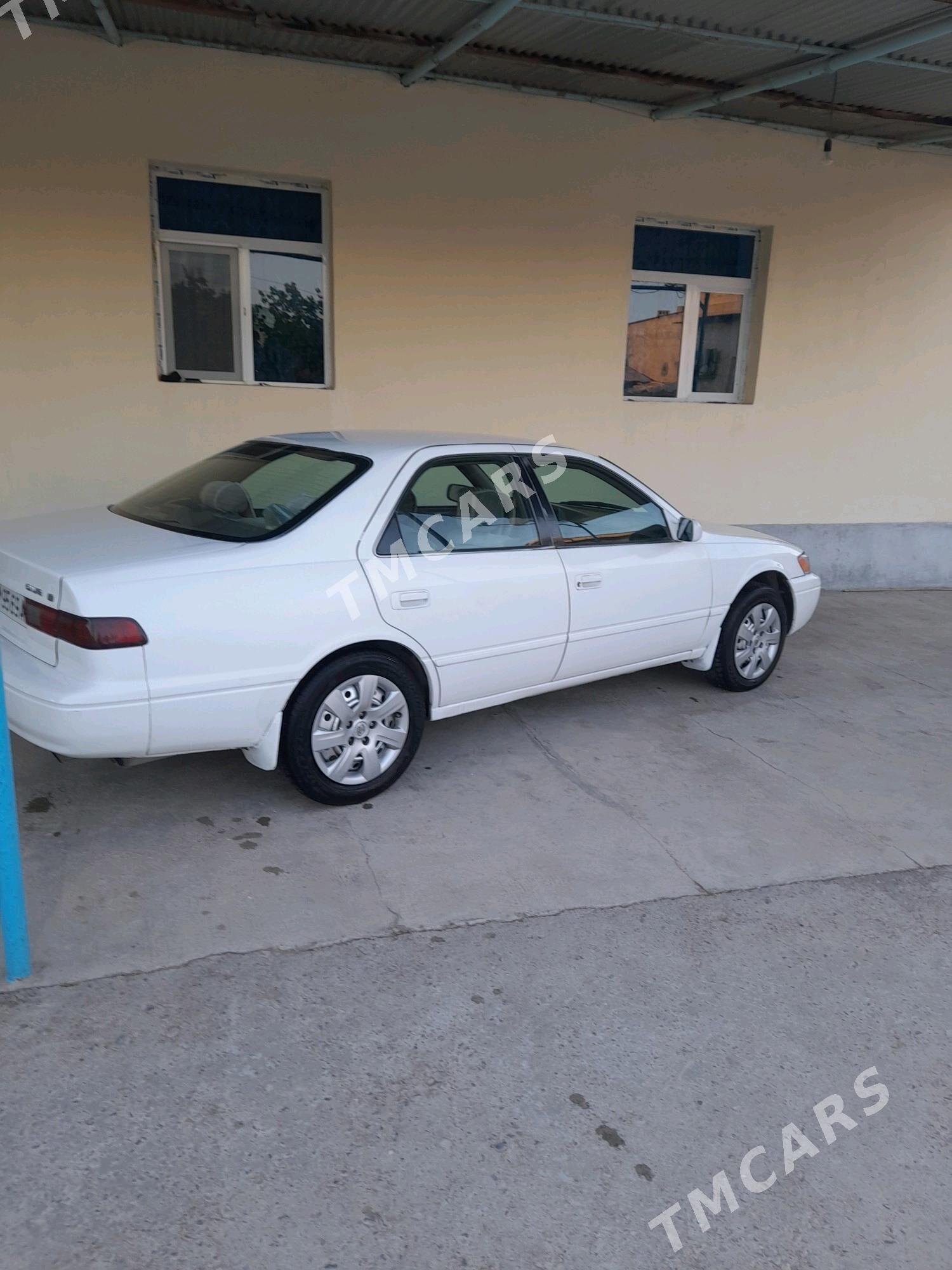 Toyota Camry 1999 - 90 000 TMT - Район ст. Аэропорта, ул. Гагарина - img 3