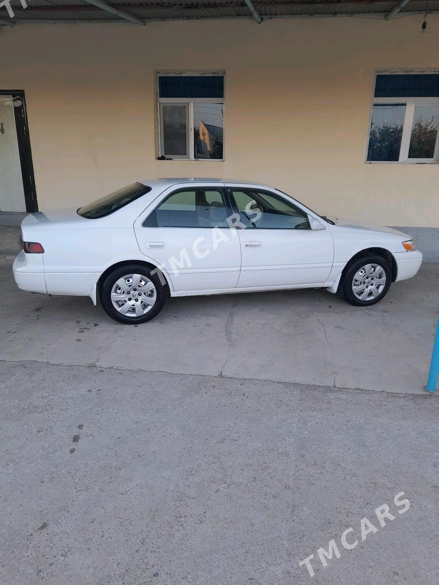 Toyota Camry 1999 - 90 000 TMT - Район ст. Аэропорта, ул. Гагарина - img 2