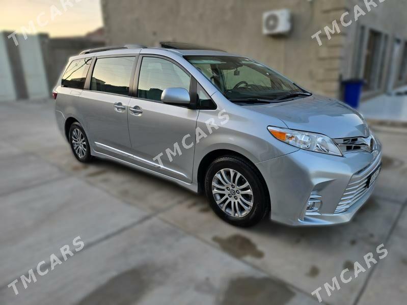 Toyota Sienna 2019 - 470 000 TMT - Türkmenbaşy - img 2