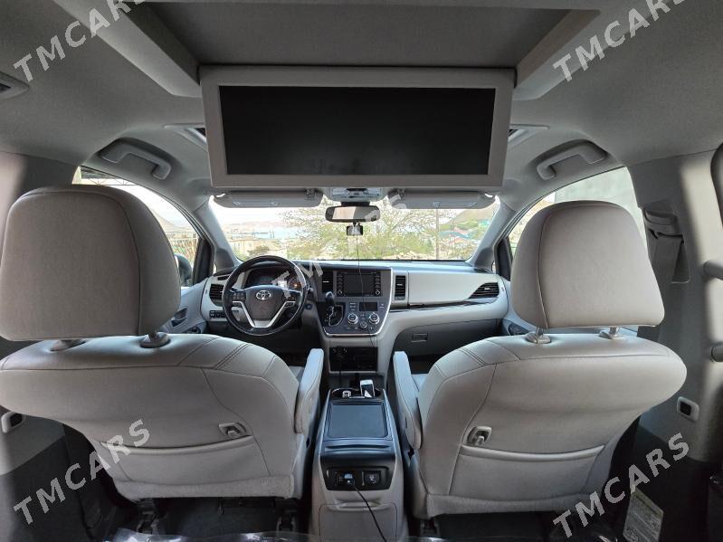 Toyota Sienna 2019 - 470 000 TMT - Türkmenbaşy - img 10