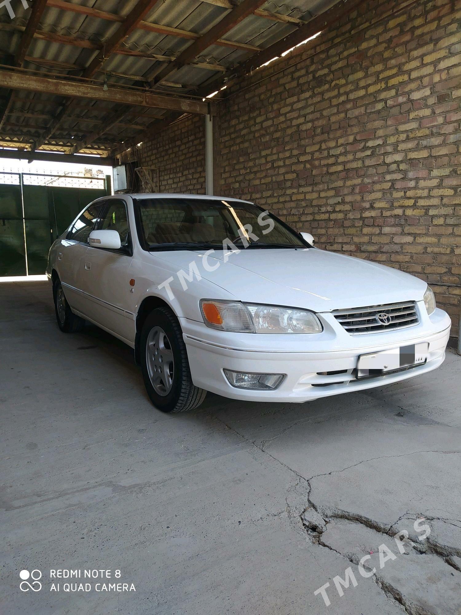 Toyota Camry 2000 - 135 000 TMT - Теджен - img 2