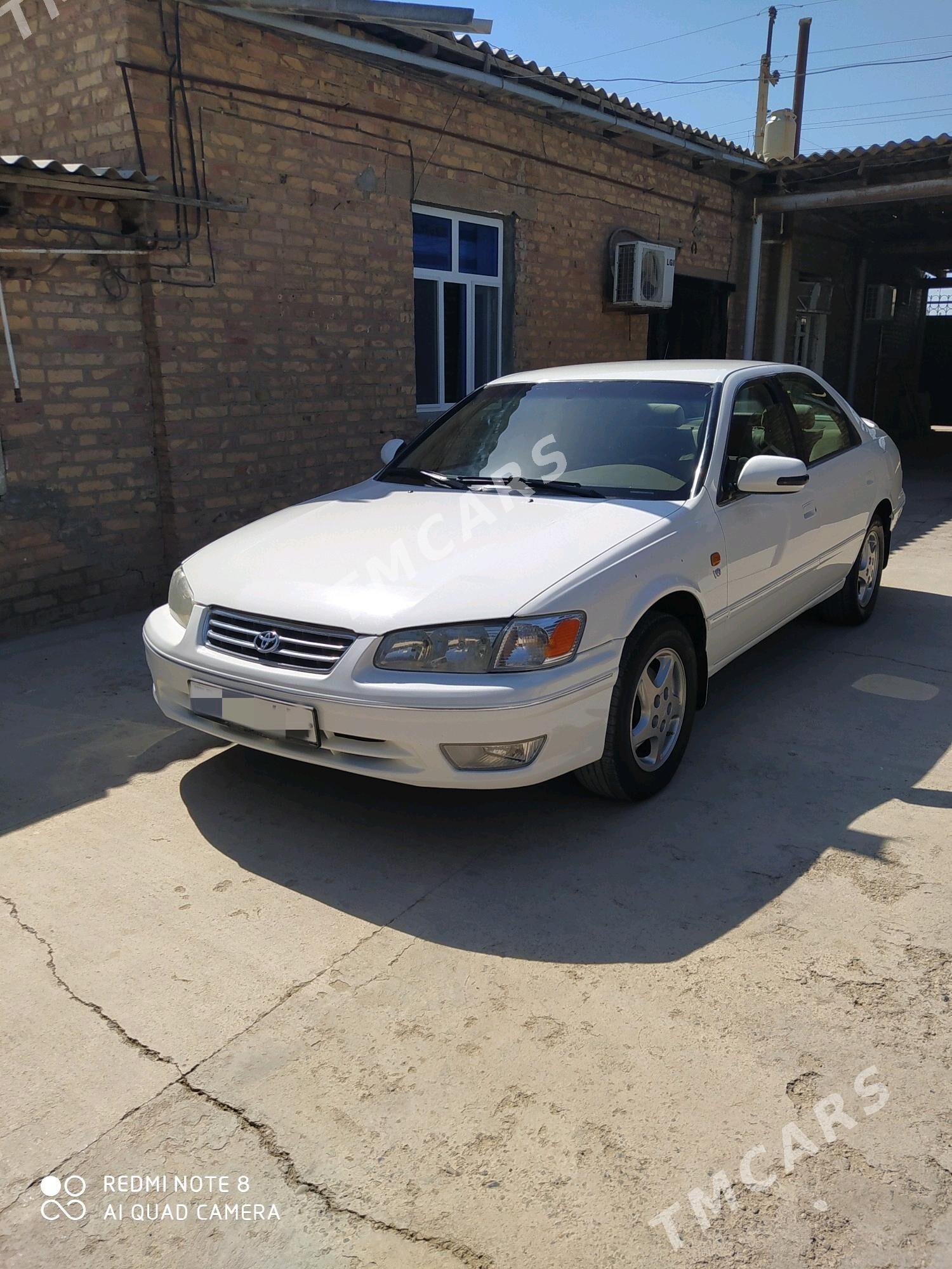 Toyota Camry 2000 - 135 000 TMT - Теджен - img 5