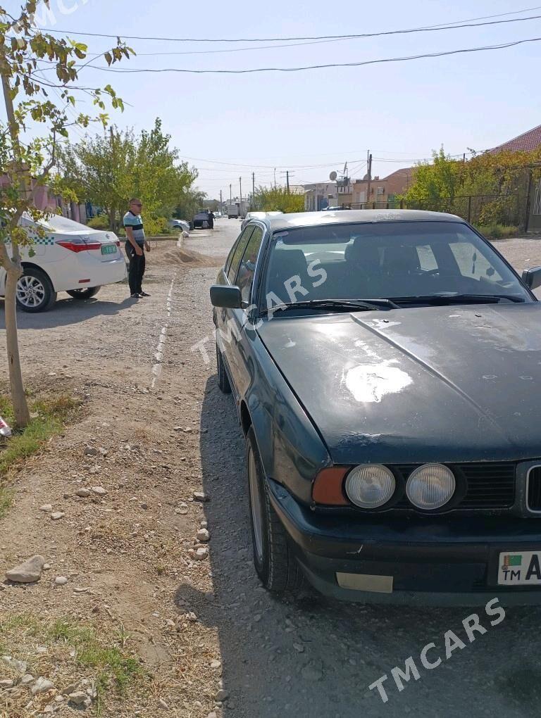 BMW 525 1990 - 30 000 TMT - Balkanabat - img 2