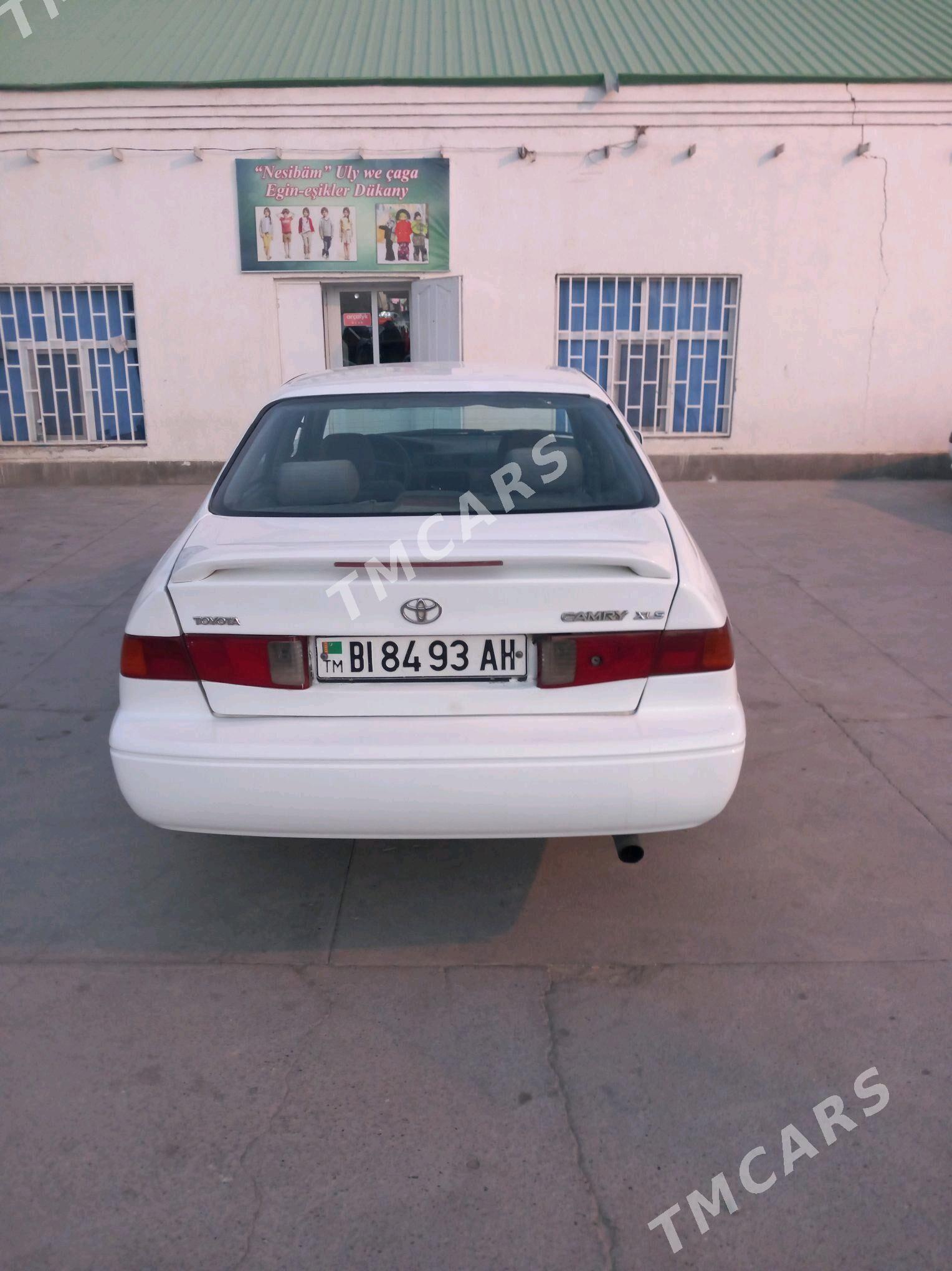 Toyota Camry 2000 - 80 000 TMT - Бахарден - img 3