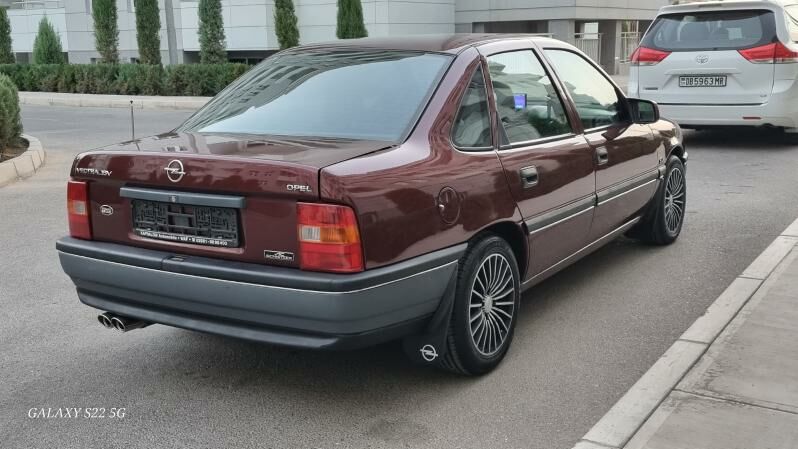 Opel Vectra 1991 - 52 000 TMT - Mary - img 7