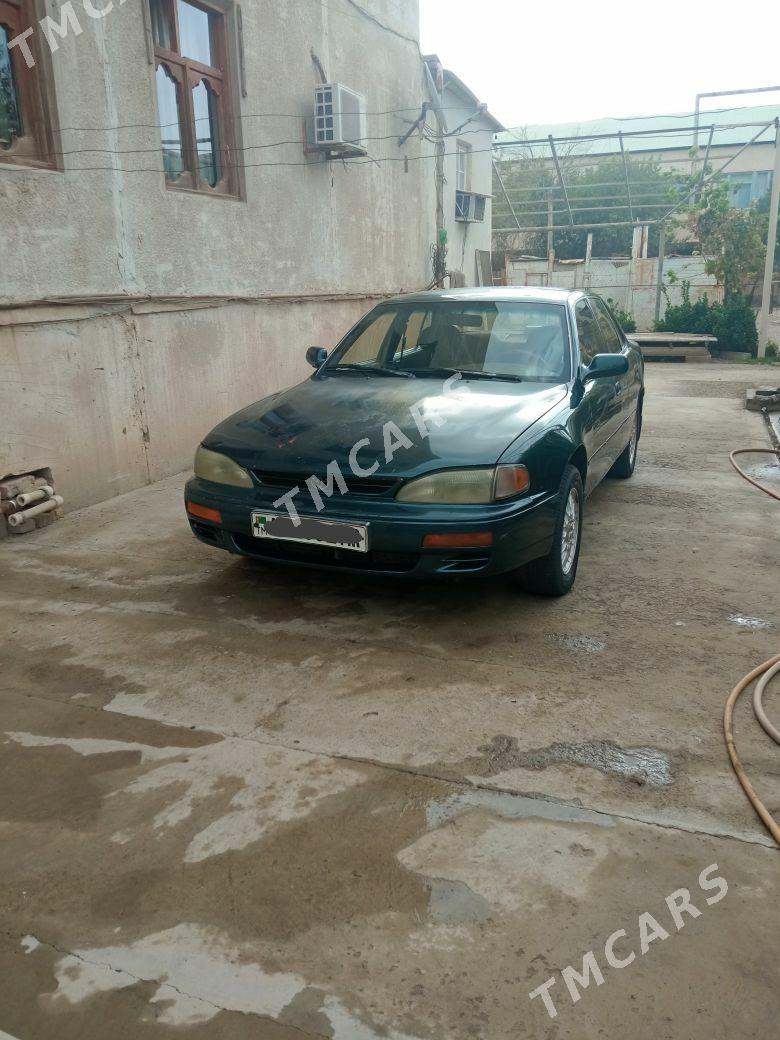 Toyota Camry 1995 - 60 000 TMT - Мары - img 2