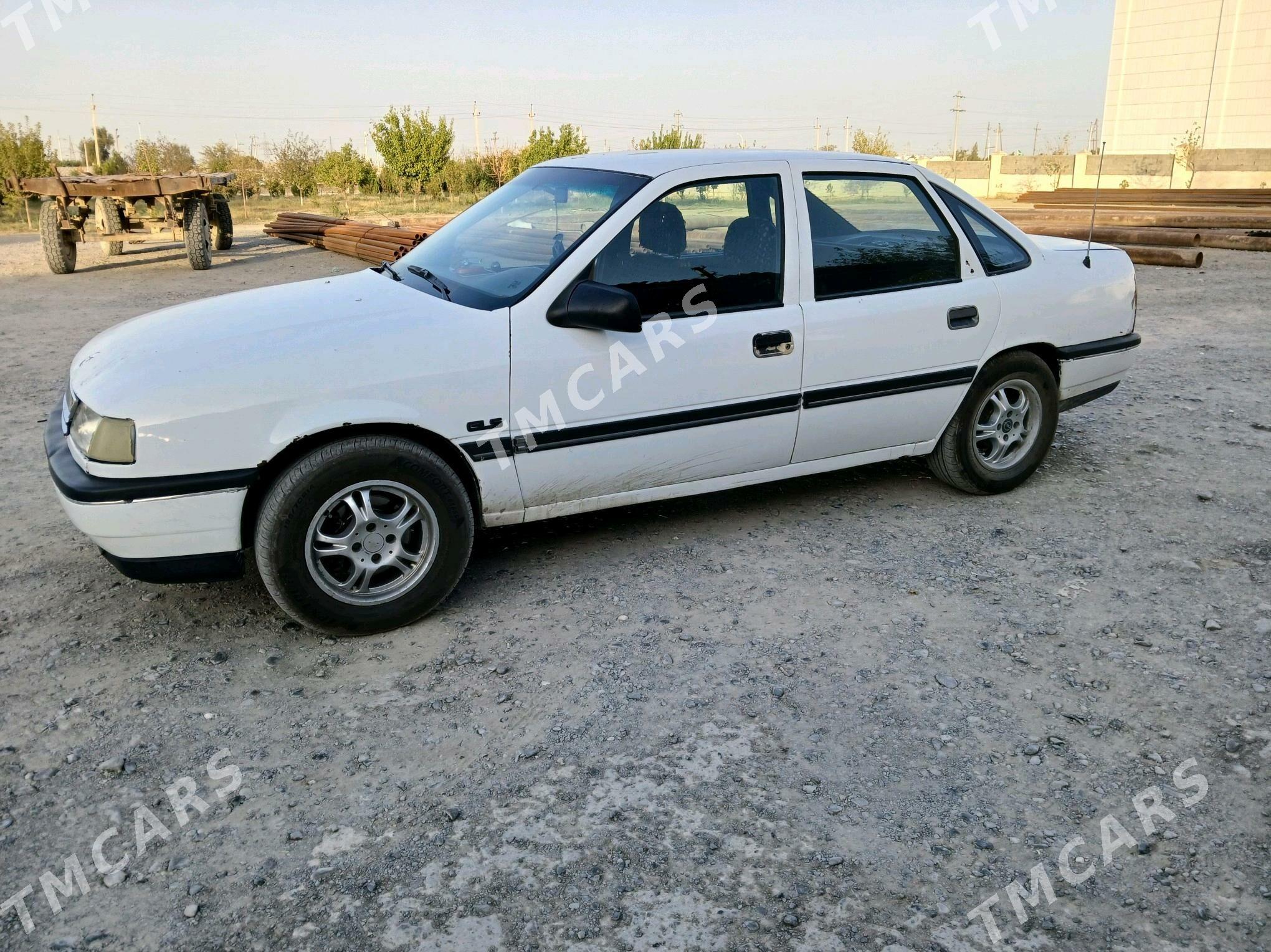 Opel Vectra 1992 - 23 000 TMT - Бахарден - img 3