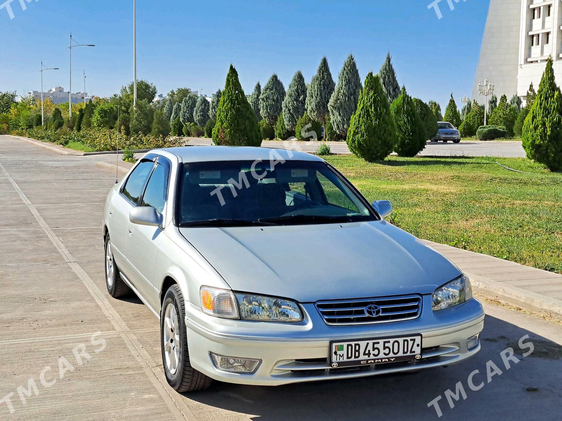 Toyota Camry 2001 - 130 000 TMT - Дашогуз - img 3