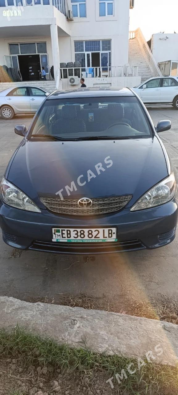 Toyota Camry 2003 - 113 000 TMT - Туркменабат - img 3