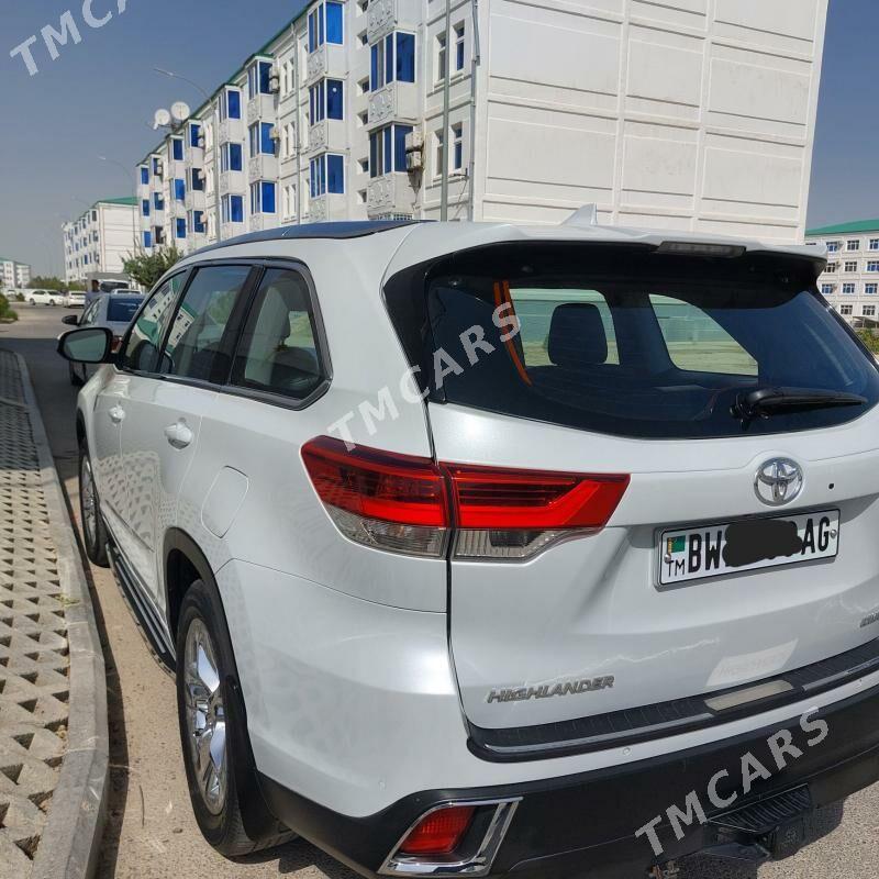 Toyota Highlander 2019 - 500 000 TMT - Aşgabat - img 3