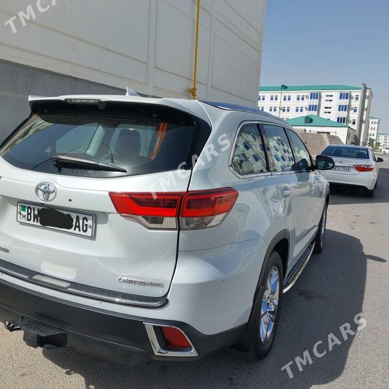 Toyota Highlander 2019 - 500 000 TMT - Aşgabat - img 4