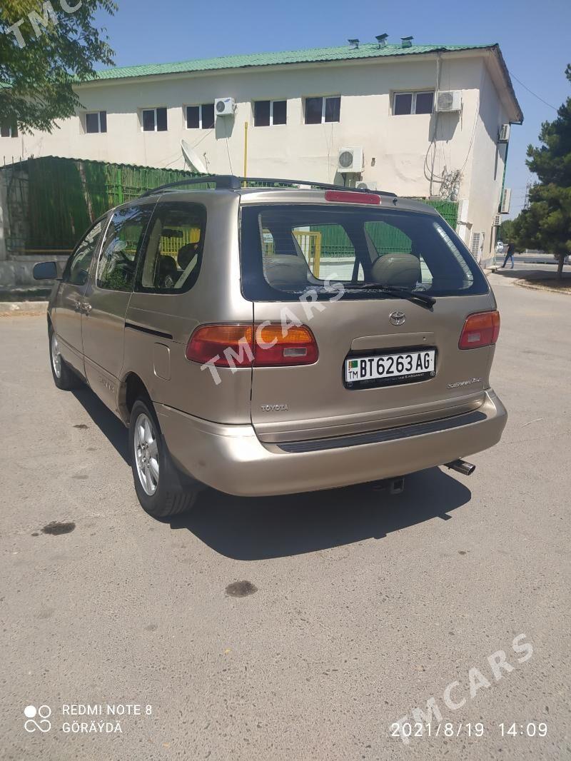 Toyota Sienna 2000 - 95 000 TMT - Ашхабад - img 3