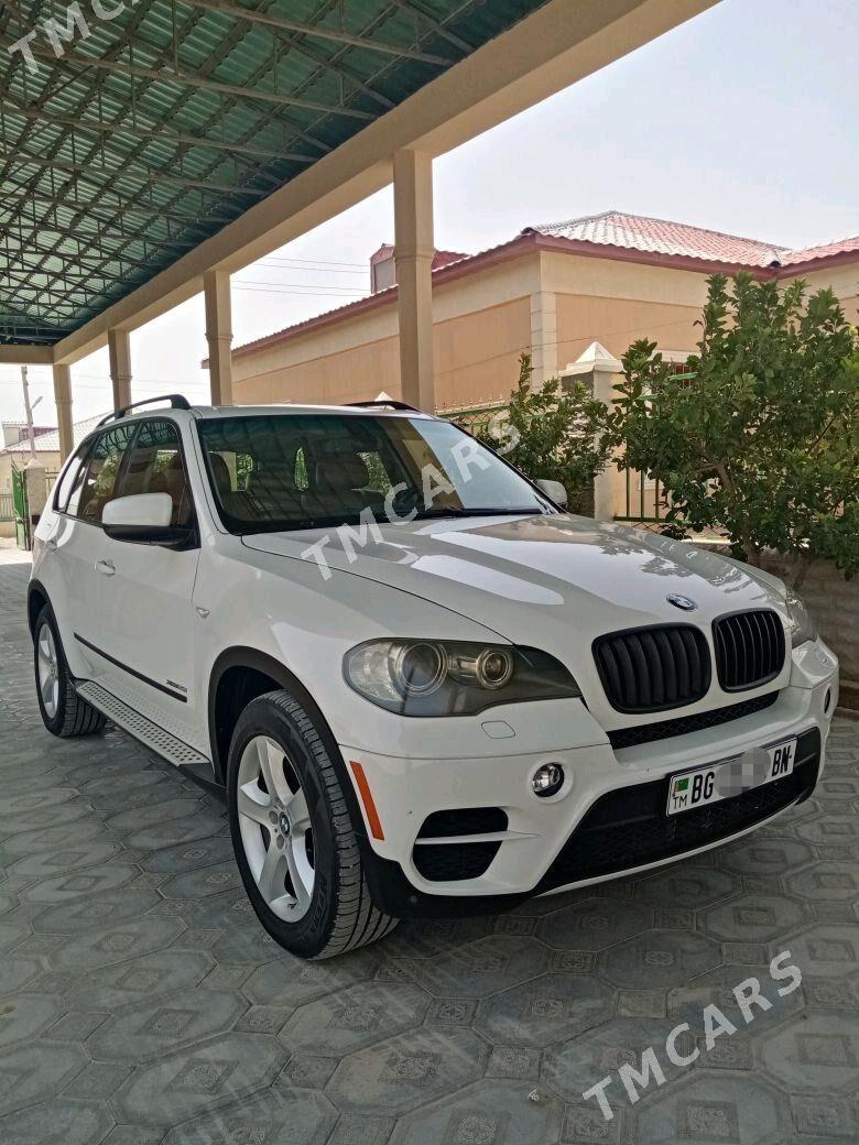 BMW X5 2010 - 260 000 TMT - Балканабат - img 2