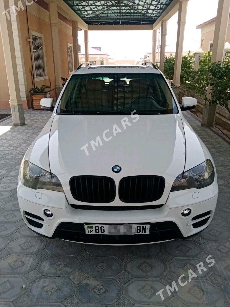 BMW X5 2010 - 260 000 TMT - Балканабат - img 3