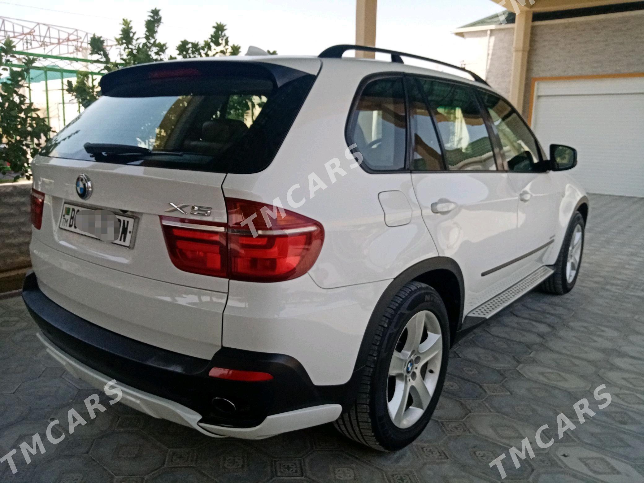 BMW X5 2010 - 260 000 TMT - Балканабат - img 4