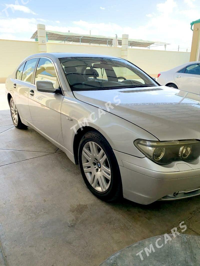 BMW 745 2002 - 108 000 TMT - Gurtly - img 3