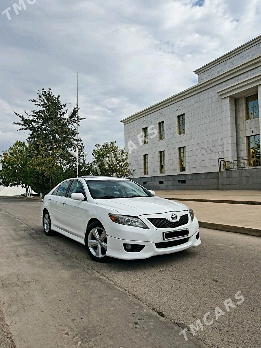 Toyota Camry 2010 - 179 000 TMT - Дашогуз - img 2