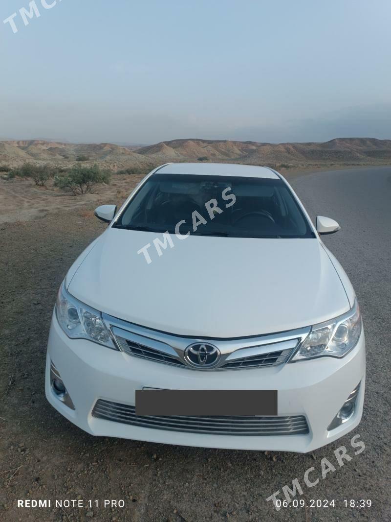 Toyota Camry 2012 - 200 000 TMT - Махтумкули - img 2